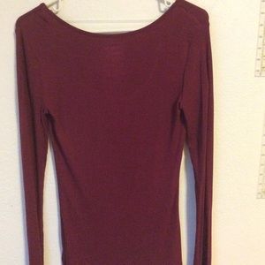 Scoop neck long sleeve top